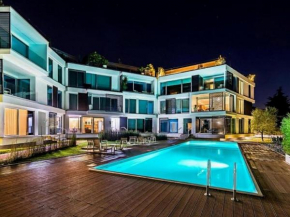 Bristol Exclusive Luxury Complex